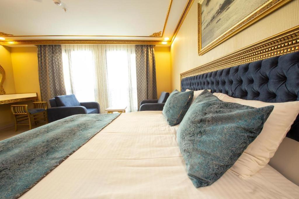Phosphorion Hotel Istanbul Eksteriør billede Deluxe Room