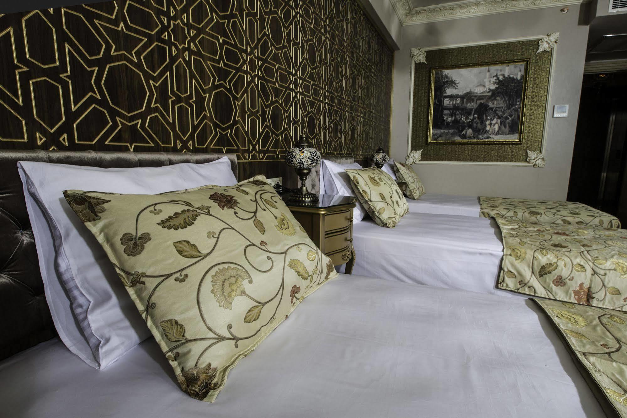 Phosphorion Hotel Istanbul Eksteriør billede A room at the hotel